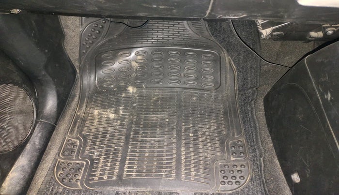 2015 Maruti Wagon R 1.0 LXI, Petrol, Manual, 37,240 km, interior