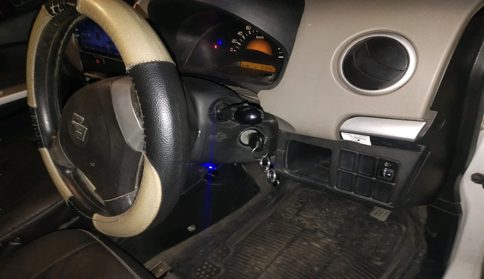 2015 Maruti Wagon R 1.0 LXI, Petrol, Manual, 37,240 km, interior