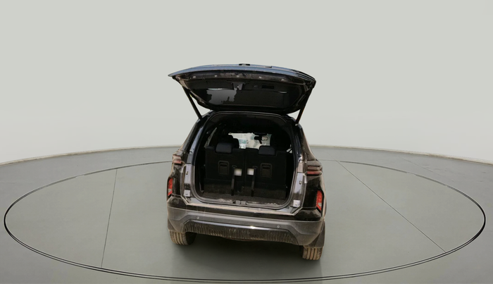 2024 Tata Safari ACCOMPLISHED DARK EDITION AT, Diesel, Automatic, 42,349 km, exterior