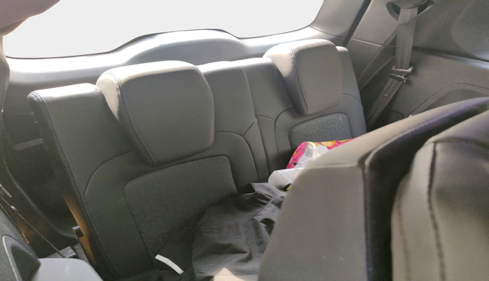 2024 Tata Safari ACCOMPLISHED DARK EDITION AT, Diesel, Automatic, 42,349 km, interior