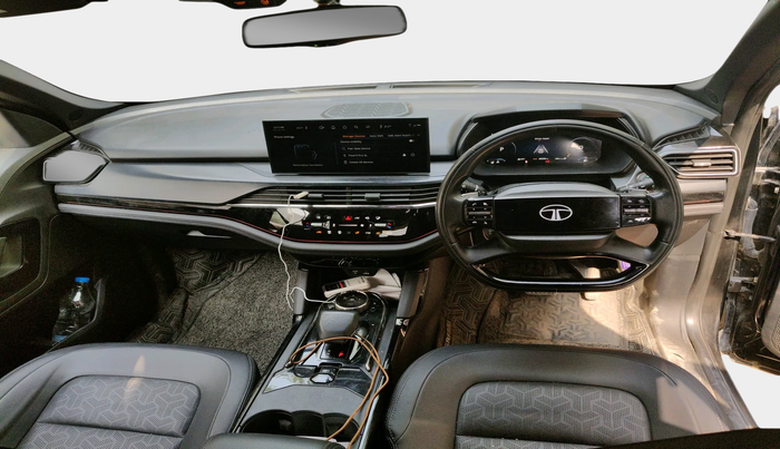 2024 Tata Safari ACCOMPLISHED DARK EDITION AT, Diesel, Automatic, 42,349 km, interior