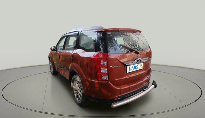 2015 Mahindra XUV500 W10, Diesel, Manual, 90,370 km, exterior