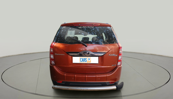 2015 Mahindra XUV500 W10, Diesel, Manual, 90,370 km, exterior