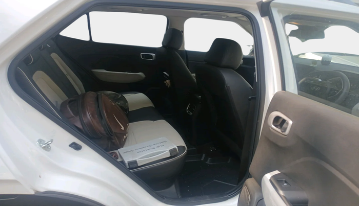 2025 Hyundai VENUE SX (O) 1.0 TURBO DCT, Petrol, Automatic, 4,913 km, interior