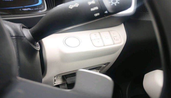 2025 Hyundai VENUE SX (O) 1.0 TURBO DCT, Petrol, Automatic, 4,913 km, interior