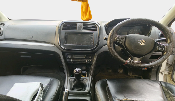 2018 Maruti Vitara Brezza ZDI PLUS, Diesel, Manual, 1,13,962 km, interior