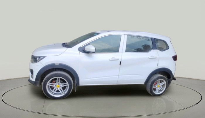 2022 Renault TRIBER RXE MT, Petrol, Manual, 91,404 km, exterior