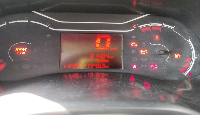 2022 Renault TRIBER RXE MT, Petrol, Manual, 91,404 km, interior
