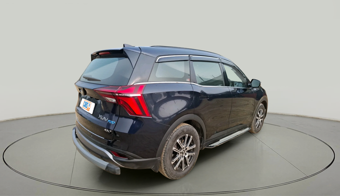 2023 Mahindra XUV700 AX 7 P AT 7 STR, Petrol, Automatic, 11,538 km, exterior