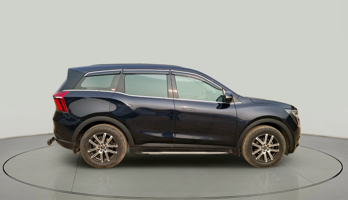 2023 Mahindra XUV700 AX 7 P AT 7 STR, Petrol, Automatic, 11,538 km, exterior