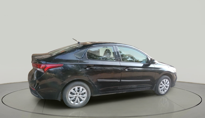 2018 Hyundai Verna 1.4 E PETROL, Petrol, Manual, 89,169 km, exterior