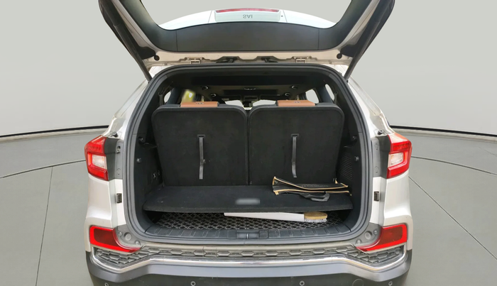 2019 Mahindra ALTURAS G4 4WD AT, Diesel, Automatic, 59,142 km, exterior