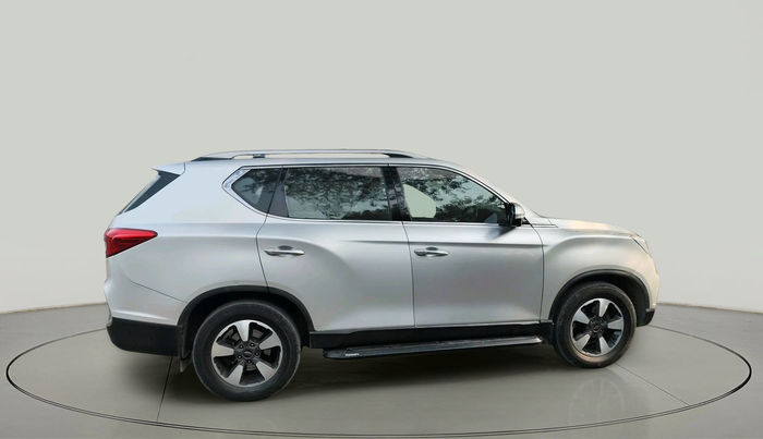 2019 Mahindra ALTURAS G4 4WD AT, Diesel, Automatic, 59,142 km, exterior