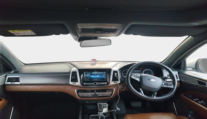 2019 Mahindra ALTURAS G4 4WD AT, Diesel, Automatic, 59,142 km, interior