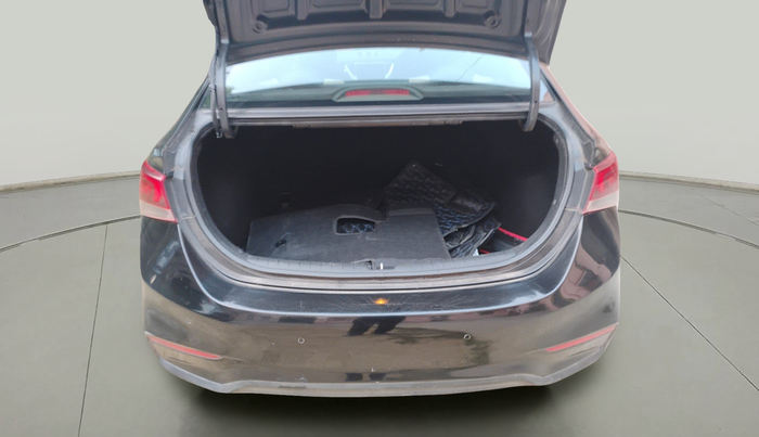 2019 Hyundai Verna 1.6 VTVT SX, Petrol, Manual, 76,966 km, exterior