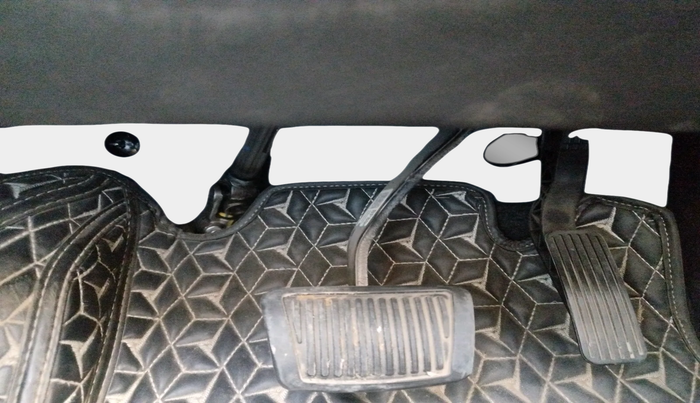 2024 Hyundai Verna SX(O) 1.5 MPI IVT , Petrol, Automatic, 12,888 km, interior