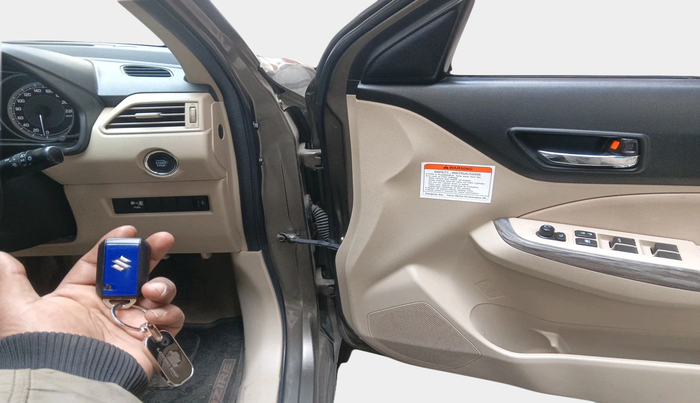 2022 Maruti Dzire ZXI CNG, Petrol, Manual, 51,375 km, interior