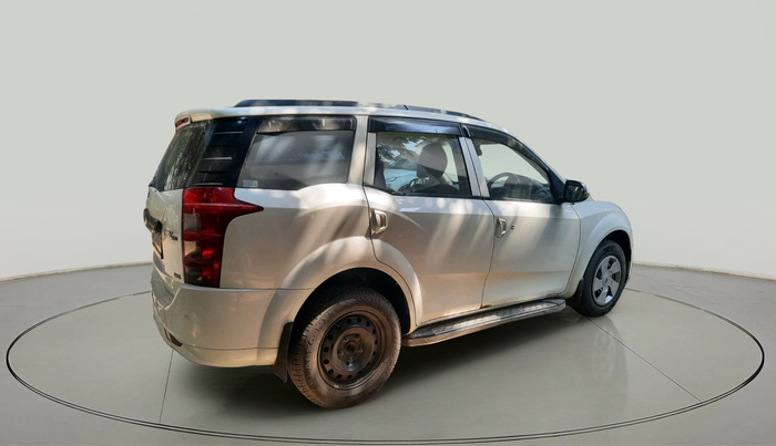 2016 Mahindra XUV500 W4 1.99, Diesel, Manual, 44,201 km, exterior