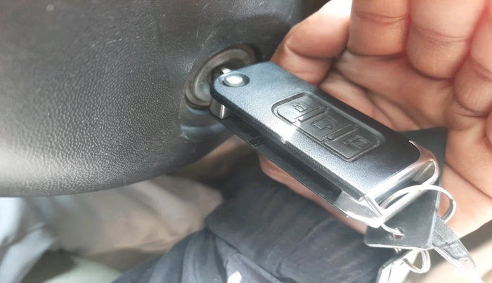 2016 Mahindra XUV500 W4 1.99, Diesel, Manual, 44,201 km, interior