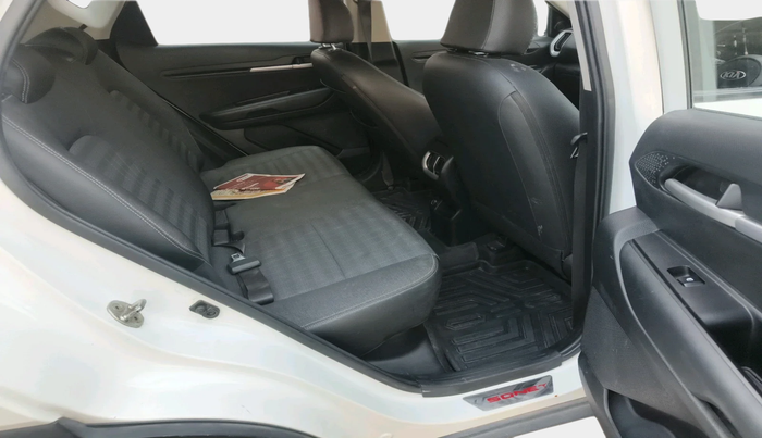 2020 KIA SONET HTK PLUS 1.2, Petrol, Manual, 54,646 km, interior