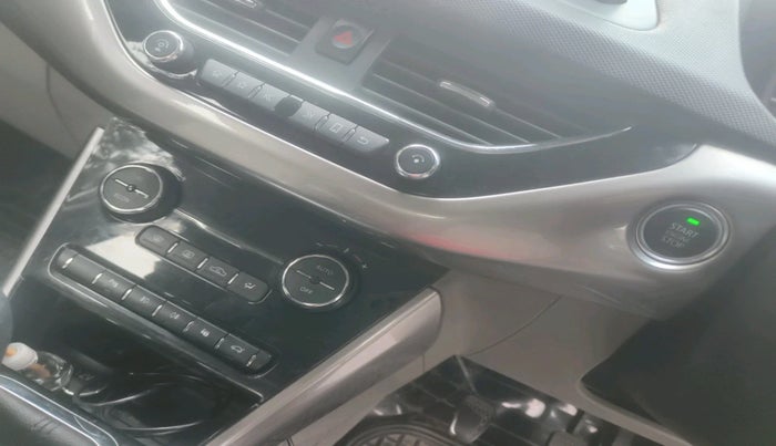 2017 Tata NEXON XZ PLUS DIESEL, Diesel, Manual, 67,915 km, interior