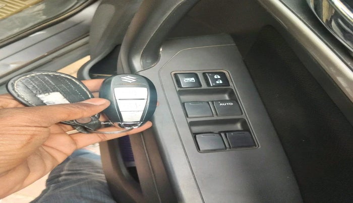 2017 Maruti Vitara Brezza ZDI PLUS, Diesel, Manual, 98,542 km, interior