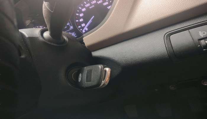 2016 Hyundai Elite i20 SPORTZ 1.2, Petrol, Manual, 1,65,867 km, interior