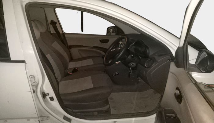 2011 Hyundai i10 ERA 1.1, Petrol, Manual, 44,691 km, interior