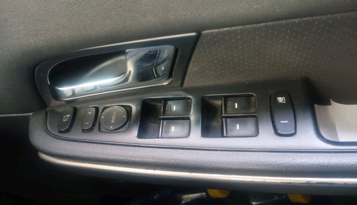 2017 Tata Hexa XT 4X4 7 STR, Diesel, Manual, 1,20,465 km, interior