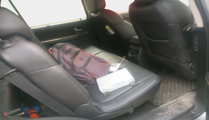 2017 Tata Hexa XT 4X4 7 STR, Diesel, Manual, 1,20,465 km, interior