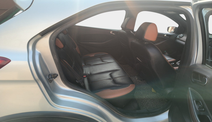 2019 Ford FREESTYLE TITANIUM 1.2 PETROL, Petrol, Manual, 70,553 km, interior