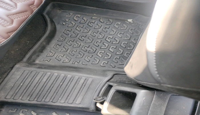 2025 Maruti FRONX DELTA PLUS 1.2MT, Petrol, Manual, 4,557 km, interior