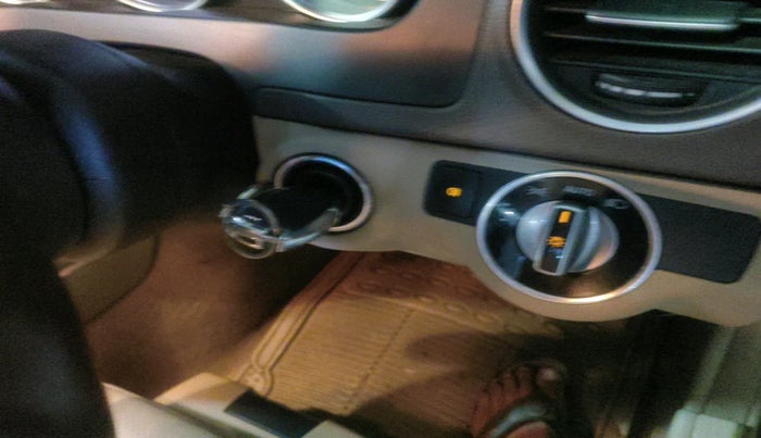 2014 Mercedes Benz C Class C 200 AVANTGARDE, Petrol, Automatic, 51,078 km, interior