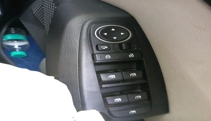 2023 KIA SELTOS HTX 1.5 CVT PETROL, Petrol, Automatic, 35,158 km, interior