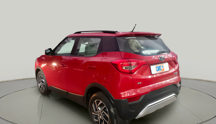 2022 Mahindra XUV300 W8 (O) 1.2 PETROL, Petrol, Manual, 17,986 km, exterior