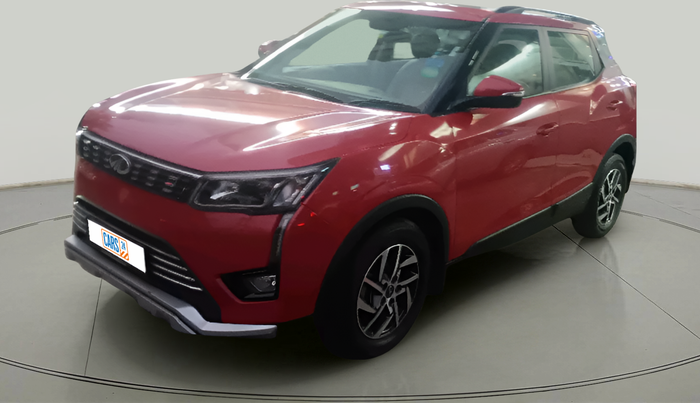 2022 Mahindra XUV300 W8 (O) 1.2 PETROL, Petrol, Manual, 17,986 km, exterior