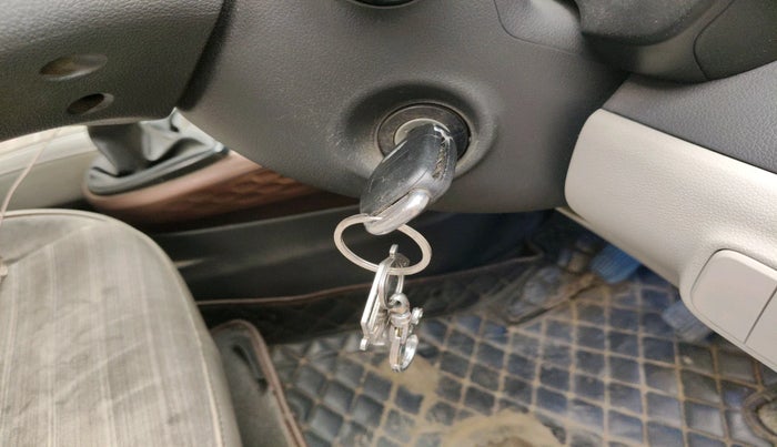 2021 Hyundai AURA S 1.2 CNG, Petrol, Manual, 97,426 km, interior