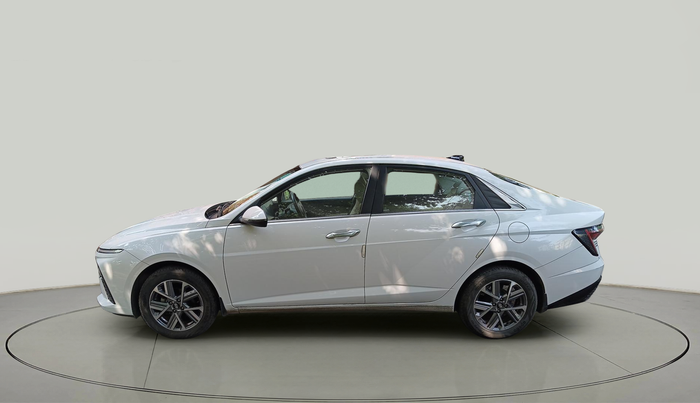 2023 Hyundai Verna  SX 1.5 MPI IVT, Petrol, Automatic, 14,362 km, exterior