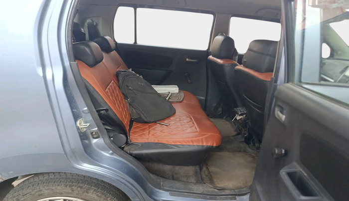 2011 Maruti Wagon R 1.0 LXI CNG, Petrol, Manual, 1,18,910 km, interior