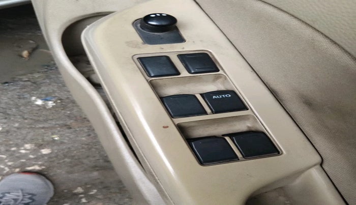 2012 Maruti Swift Dzire VXI, Petrol, Manual, 1,83,866 km, interior