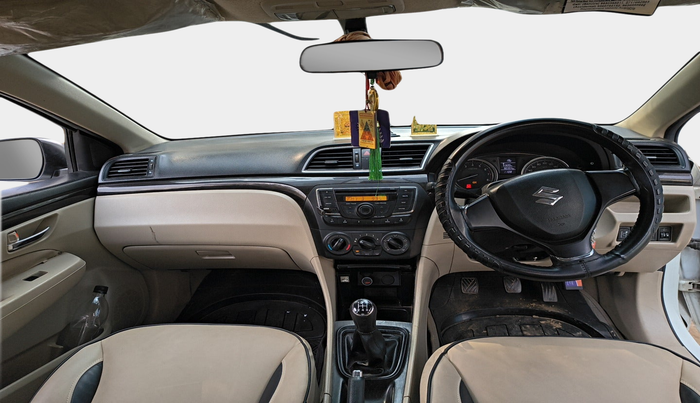 2016 Maruti Ciaz VXI, Petrol, Manual, 90,354 km, interior