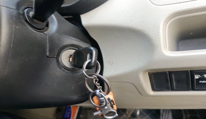 2017 Maruti Celerio VXI CNG, CNG, Manual, 1,34,573 km, interior