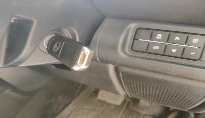 2021 Mahindra Thar LX D AT 4WD HT, Diesel, Automatic, 68,458 km, interior