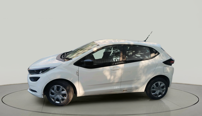 2024 Tata ALTROZ XM PLUS CNG, Petrol, Manual, 12,689 km, exterior