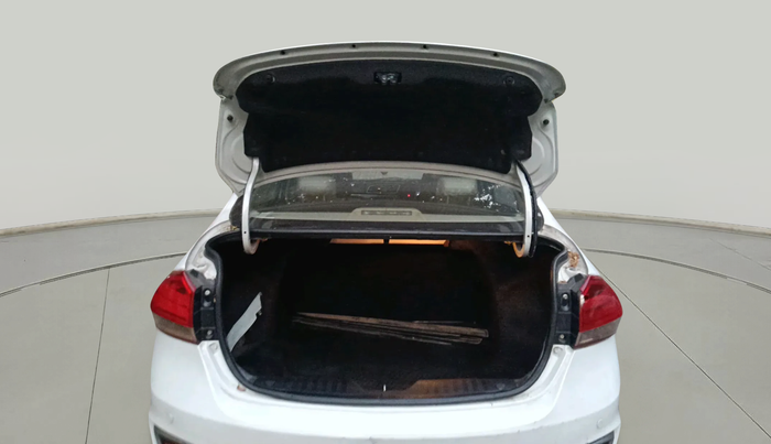 2020 Maruti Ciaz ALPHA  AT 1.5 SHVS PETROL, Petrol, Automatic, 52,042 km, exterior