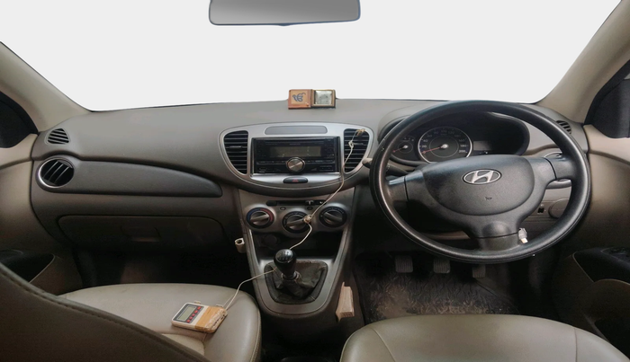 2010 Hyundai i10 MAGNA 1.2, Petrol, Manual, 26,041 km, interior