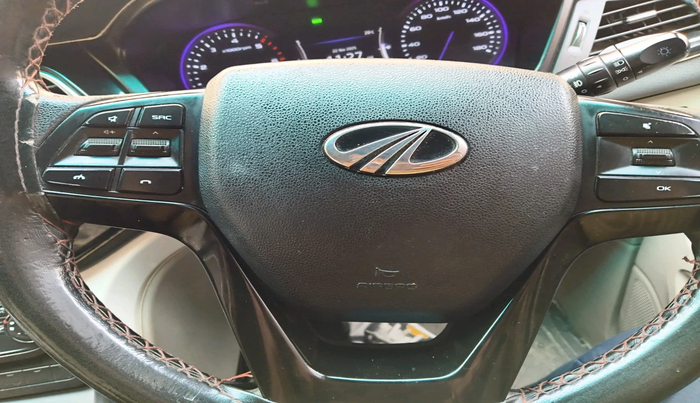 2019 Mahindra MARAZZO M6 7 STR, Diesel, Manual, 1,21,332 km, interior