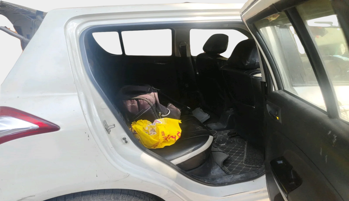 2016 Maruti Swift VXI, Petrol, Manual, 97,832 km, interior