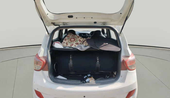 2015 Hyundai Grand i10 SPORTZ 1.2 KAPPA VTVT, CNG, Manual, 94,903 km, exterior