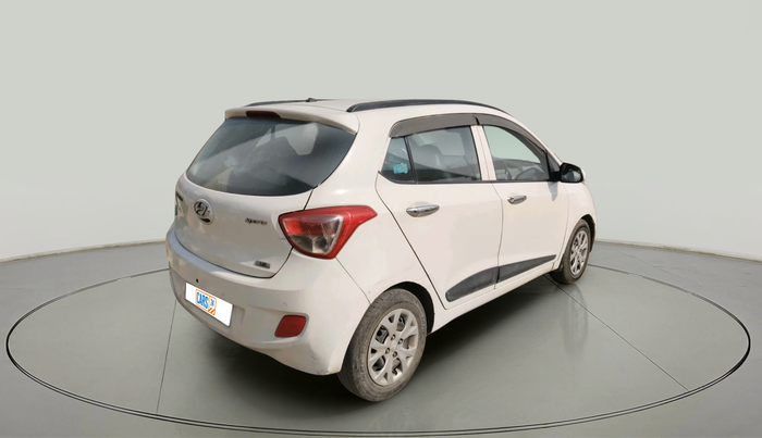 2015 Hyundai Grand i10 SPORTZ 1.2 KAPPA VTVT, CNG, Manual, 94,903 km, exterior
